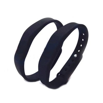 Waterproof Silicone RFID Smart Bracelet For Swimming