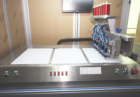 Automatisches Ultraschallschweißgerät